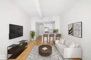 9 Barrow St, New York City, NY 10014 - Photo 2