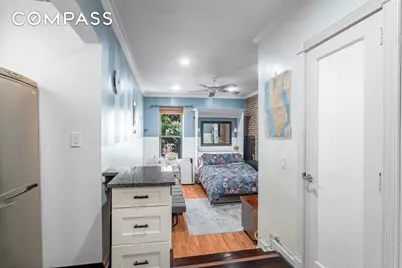 425 E 78th Street #4A, New York City, NY 10075 - Photo 1