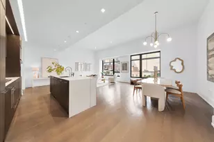 301 E 50th St, New York City, NY 10022 - Photo 4