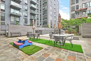 189 Bridge St, New York City, NY 11201 - Photo 14