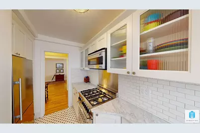 325 E 41st Street #804, New York City, NY 10017 - Photo 8