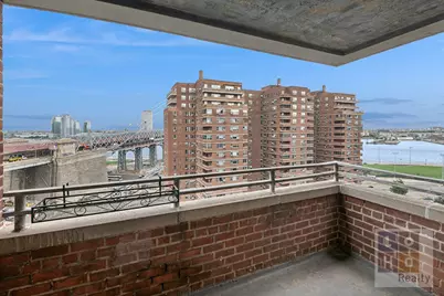 570 Grand Street #H1504, New York City, NY 10002 - Photo 12