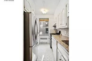 12 Beekman Pl, New York City, NY 10022 - Photo 4
