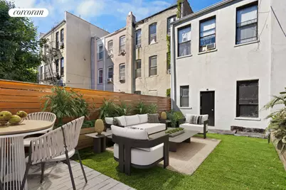 818 Mac Donough Street, New York City, NY 11233 - Photo 18