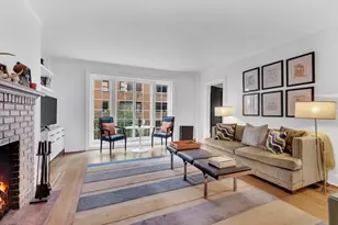 424 E 57th St, New York City, NY 10022 - Photo 2