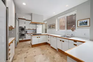 155 E 72nd St, New York City, NY 10021 - Photo 6