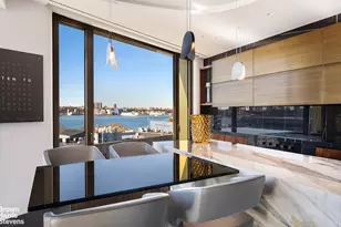 551 W 21st St, New York City, NY 10011 - Photo 4