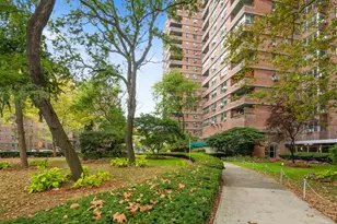 570 Grand St, New York City, NY 10002 - Photo 8