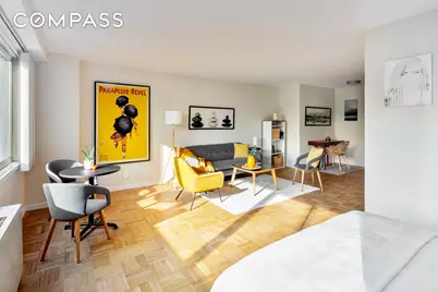 401 E 86th Street #5M, New York City, NY 10028 - Photo 2