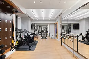 829 Park Ave, New York City, NY 10021 - Photo 10