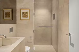 140 W 81st St, New York City, NY 10024 - Photo 4