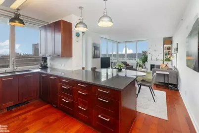 640 W 237th Street #12B, New York City, NY 10463 - Photo 44