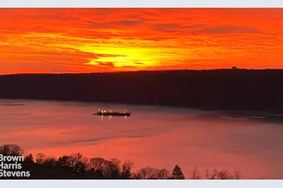 640 W 237th Street #12B, New York City, NY 10463 - Photo 1