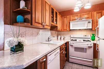 2621 Palisade Avenue #14F, New York City, NY 10463 - Photo 6