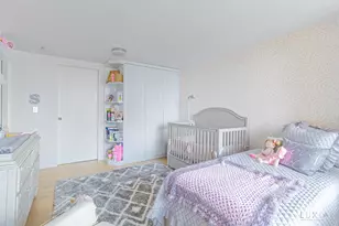 330 E 38th St, New York City, NY 10016 - Photo 14