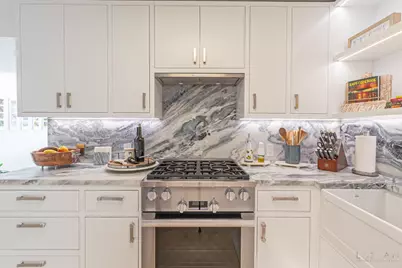 330 E 38th Street #36-N, New York City, NY 10016 - Photo 8