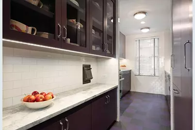45 E 9th Street #45, New York City, NY 10003 - Photo 6