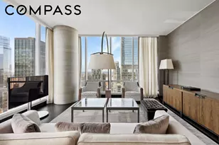 157 W 57th St, New York City, NY 10019 - Photo 2