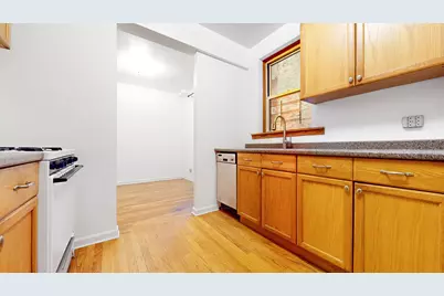 25 Indian Road #2G, New York City, NY 10034 - Photo 6