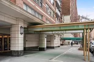 360 E 72nd St, New York City, NY 10021 - Photo 10