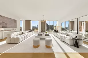 251 W 14th St, New York City, NY 10011 - Photo 2