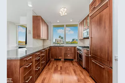 640 W 237th Street #7D, New York City, NY 10463 - Photo 8