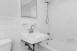 123 E 75th St, New York City, NY 10021 - Photo 4