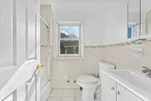 127 Husson Ave, New York City, NY 10473 - Photo 8