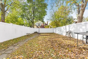 127 Husson Ave, New York City, NY 10473 - Photo 12