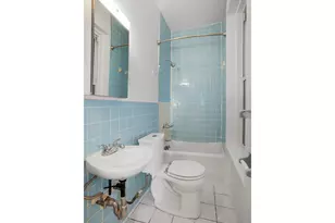 68 W 10th St, New York City, NY 10011 - Photo 4