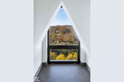 1 Sullivan Place #10E, New York City, NY 11225 - Photo 6