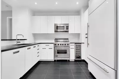 46-30 Center Boulevard #602, New York City, NY 11109 - Photo 1