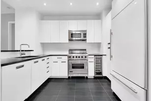 46-30 Center Blvd, New York City, NY 11109 - Photo 1