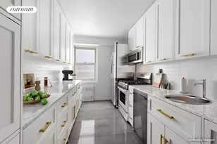 205 E 63rd St, New York City, NY 10065 - Photo 2