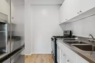 1 Fordham Hill Oval, New York City, NY 10468 - Photo 4