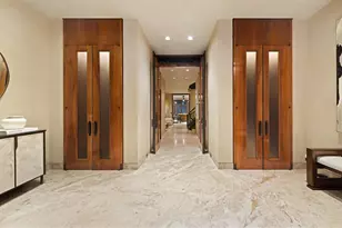 61 E 80th St, New York City, NY 10075 - Photo 2