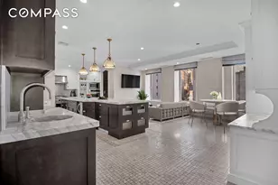 136 E 79th St, New York City, NY 10075 - Photo 4