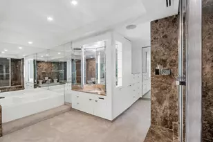 641 5th Ave, New York City, NY 10022 - Photo 10