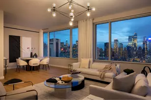 611 W 56th St, New York City, NY 10019 - Photo 4