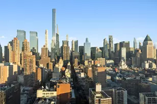 611 W 56th St, New York City, NY 10019 - Photo 20