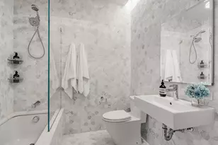 325 W Broadway, New York City, NY 10013 - Photo 2