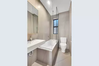 130 W 16th Street #51, New York City, NY 10011 - Photo 6