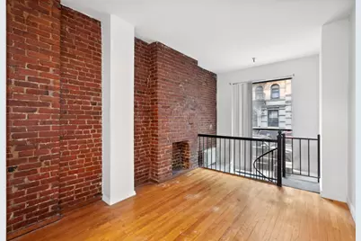 221 E 89th Street #1D, New York City, NY 10128 - Photo 1