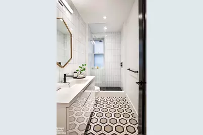 250 W 82nd Street #51, New York City, NY 10024 - Photo 16