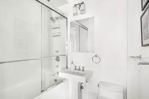 52 E 78th St, New York City, NY 10075 - Photo 8