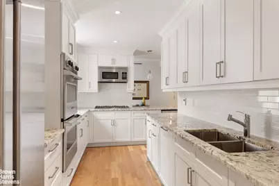 317 W 89th Street #9W, New York City, NY 10024 - Photo 4