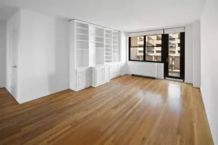 301 E 87th St, New York City, NY 10128 - Photo 2