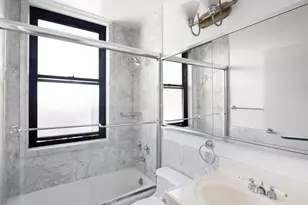 301 E 87th St, New York City, NY 10128 - Photo 16