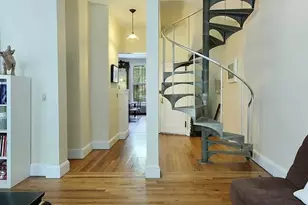 454 W 25th St, New York City, NY 10001 - Photo 4