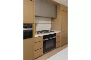 200 E 20th St, New York, NY 10003 - Photo 10